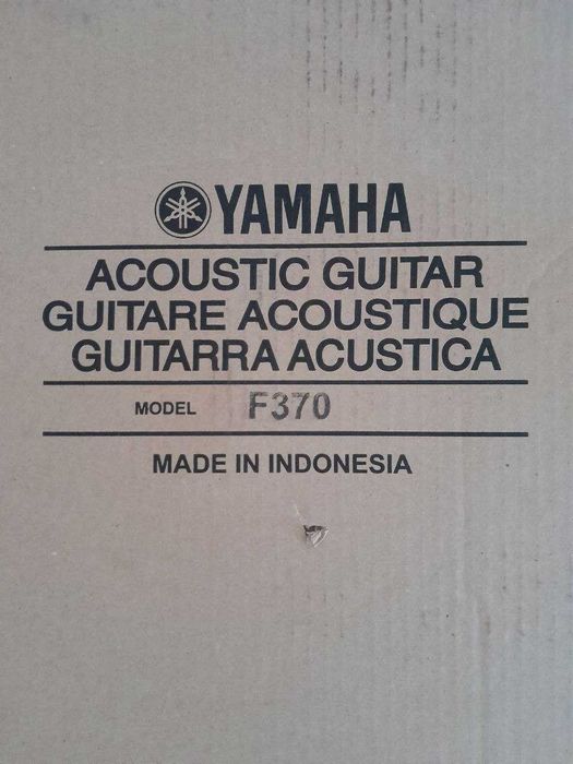 Гитара Yamaha f370