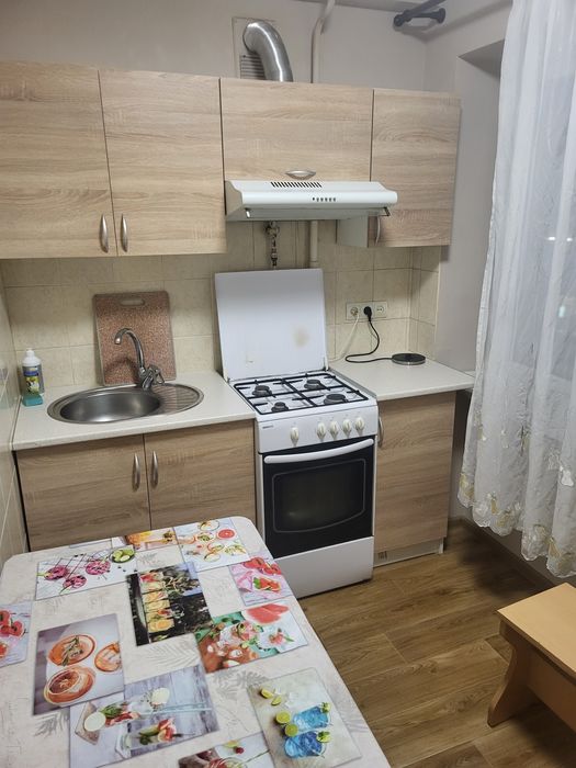 Подобово,метро Політехнічний інститут,Охматдит пр.Берестейський 20