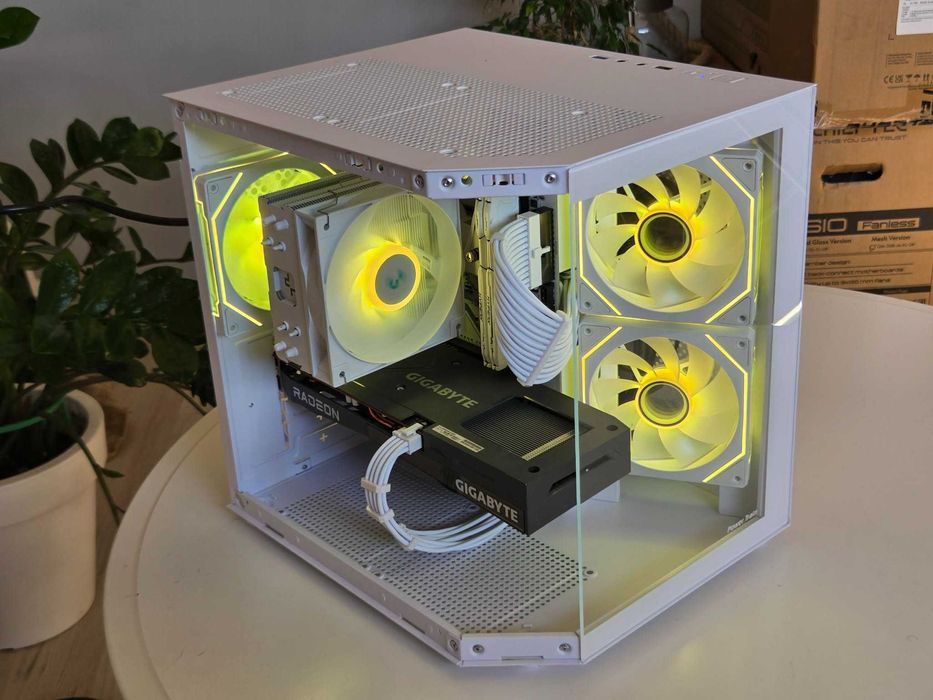Biały Komputer Gamingowy | RX 6600 | RYZEN 7 | 16GB RAM | WIN 11