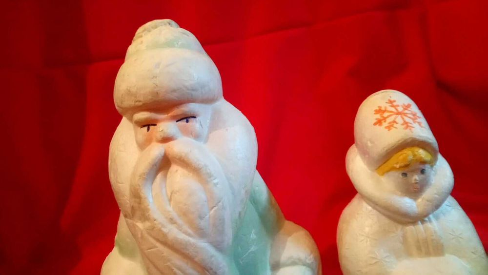 Дед Мороз и Снегурочка (пенопласт)