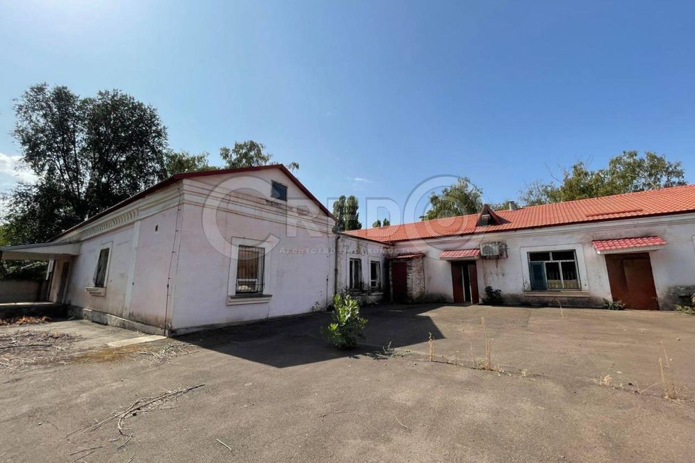 Продаж 1-поверхової будівлі, вул. Ф. Караманця