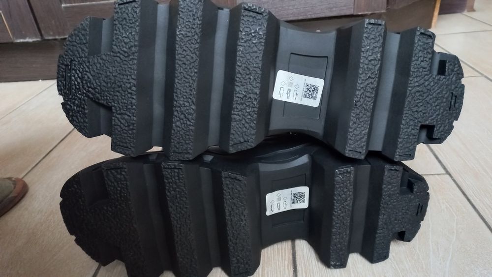 44,5 нові  шиповані