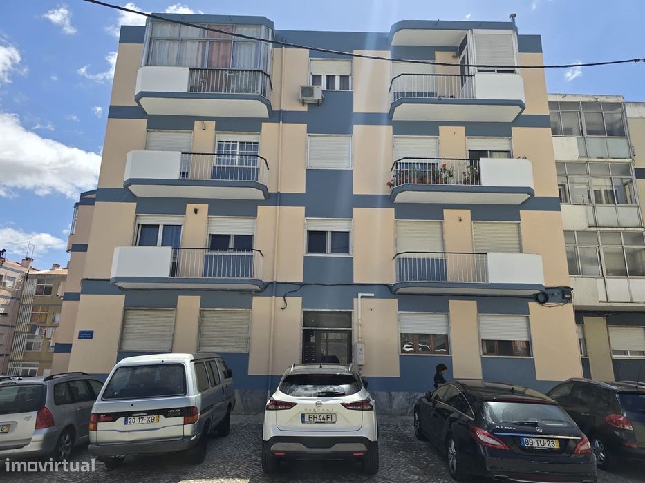 Excelente investimento para investidores T2 Cruz de pau