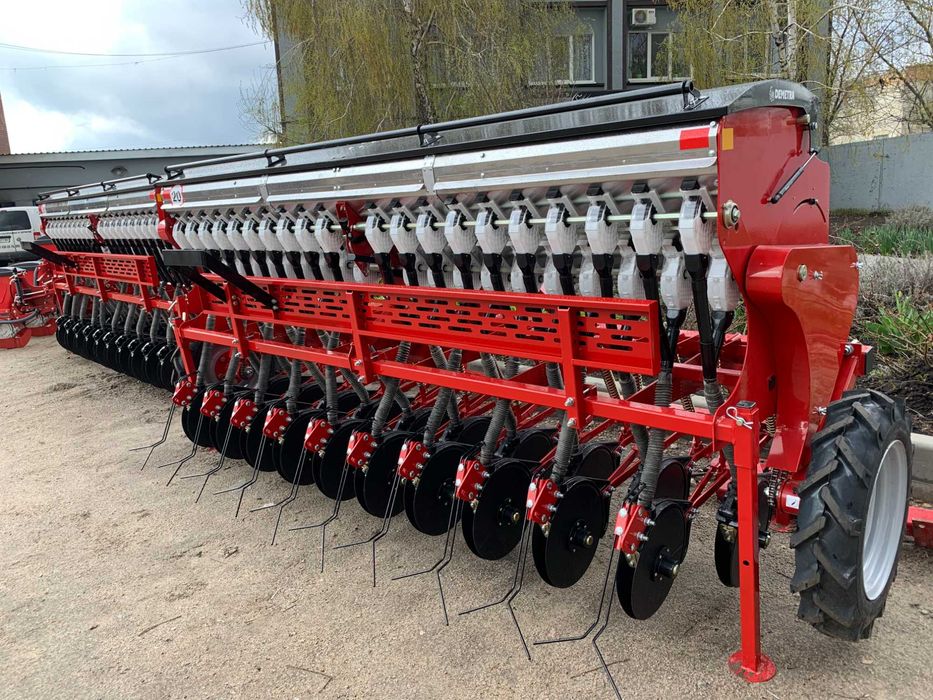 Сівалка зернова СЗ навісна 3м. під МТЗ ЮМЗ сівник