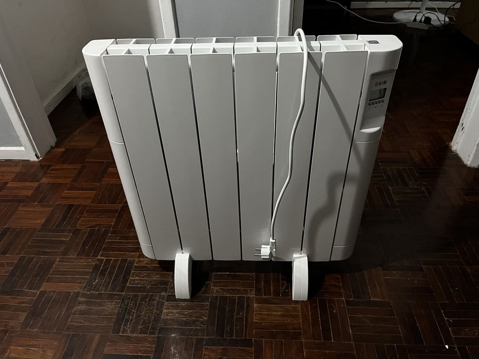 Vendo emisor térmico com fluido