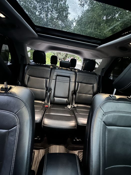 Ford Explorer 6 3.3 гібрид