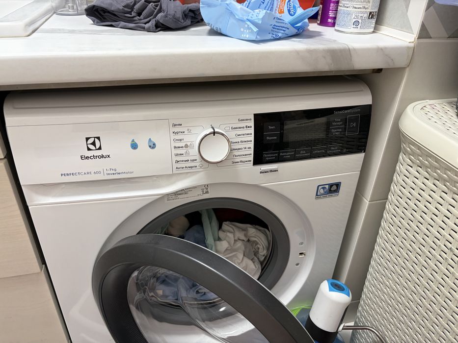 Продам стиральную машину ELECTROLUX