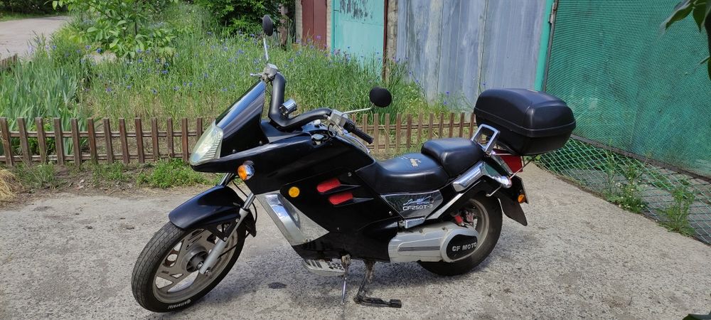 Продам мотоцикл cf moto