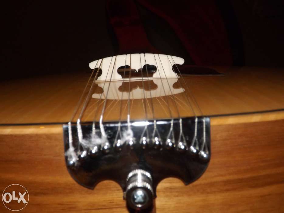 Guitarra de fado - modelo Coimbra e estojo