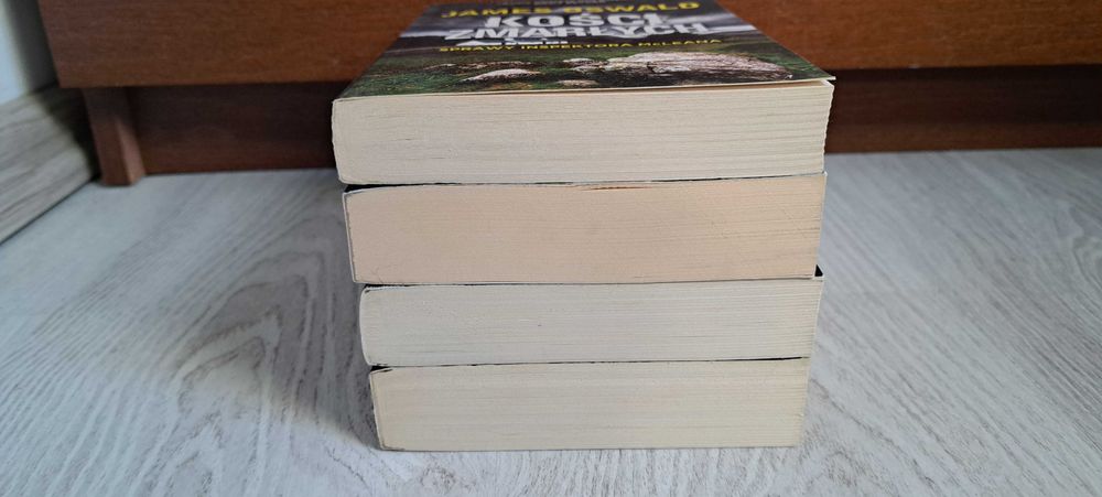 Oswald Z przyczyn Kości zmarłych Pieśń wisielca Skradzione morderstwo