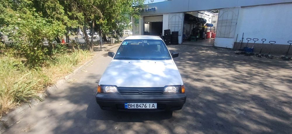 Nissan Sunny 1.4S 1989