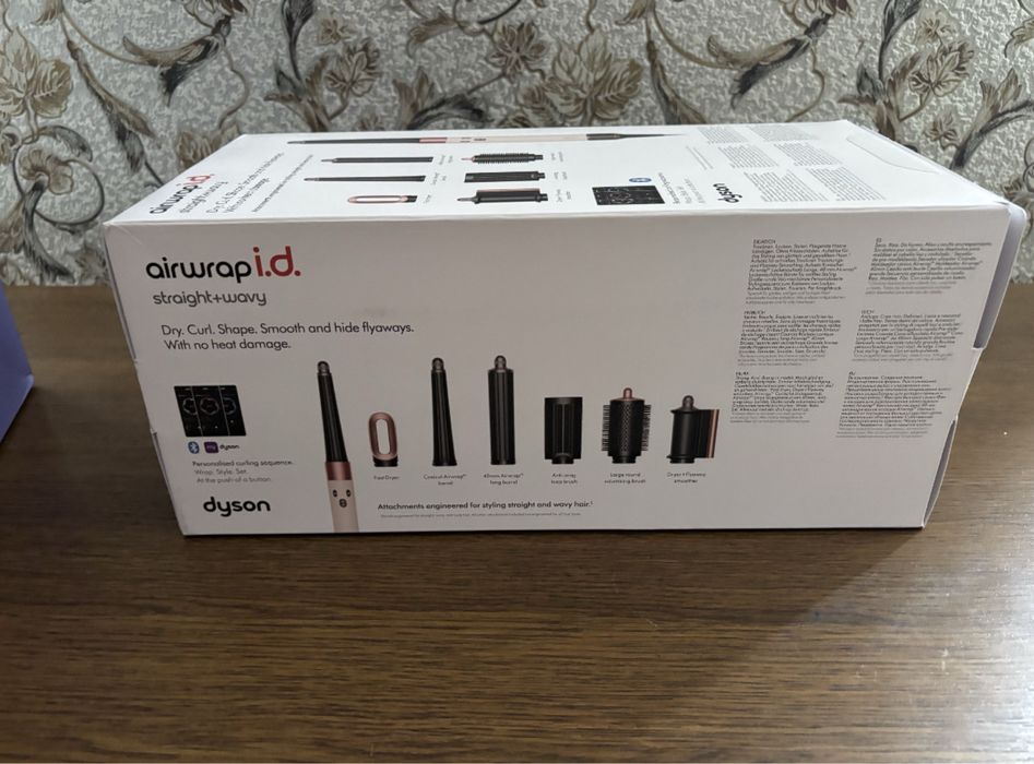 Продам Dyson Airwrap i.d. HS08 Straight+Wavy