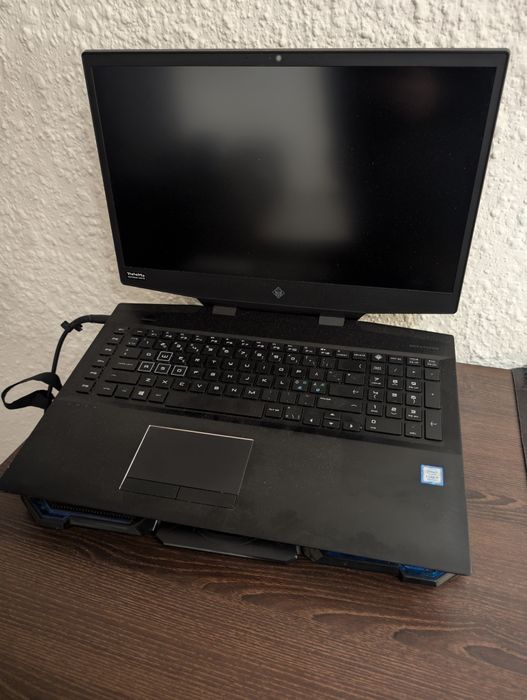 HP Omen 17.3 i7 GeForce RTX 2070