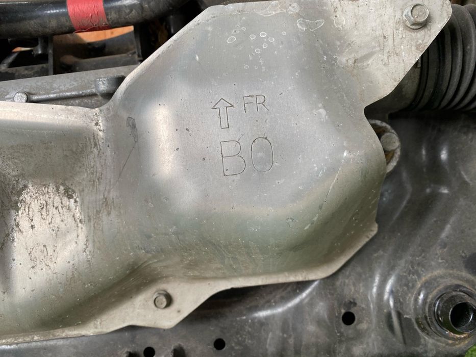 Передняя балка, подрамник Nissan Rogue T33
