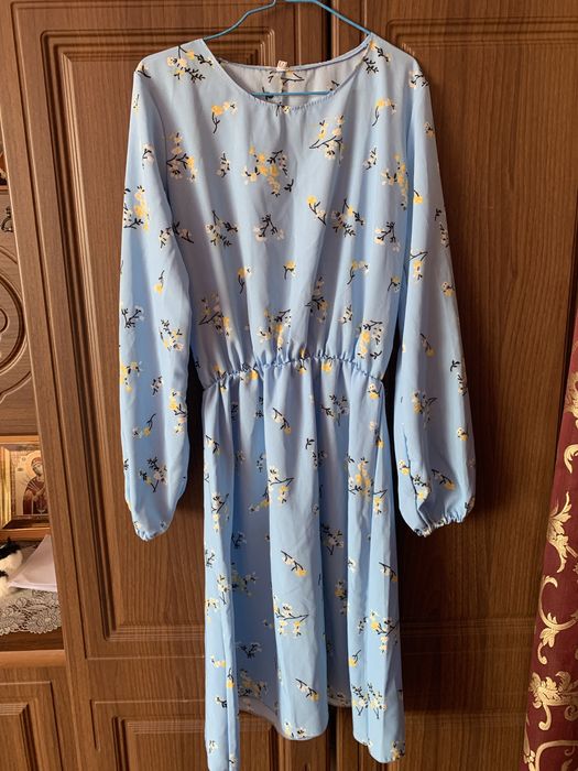 Плаття на довгий рукав з резинкою