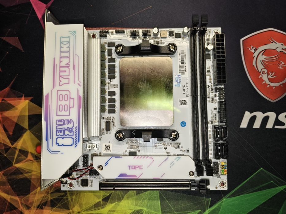 Комплект TOPC FLHX ITX D5 + Ryzen 7 7745HX
