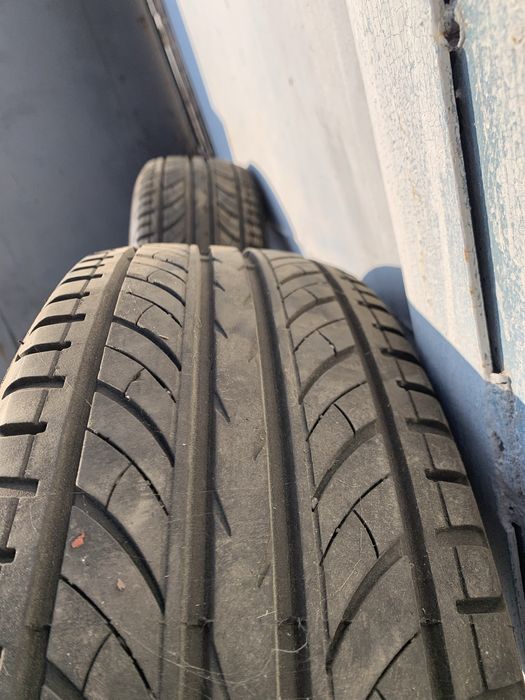 Продам резину в отличном состоянии