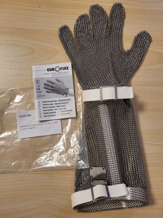 Кольчужная рукавиця. Нова