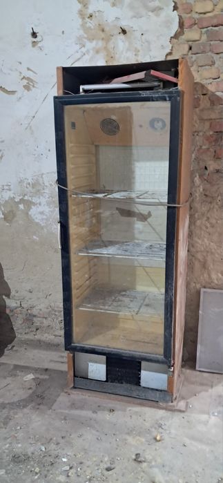 Продам холодильники