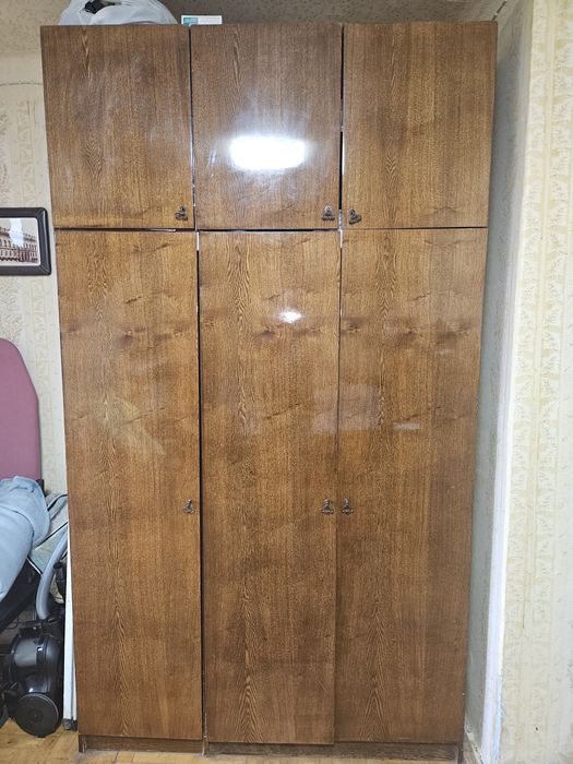 Продам шифанер (шкаф для вещей)