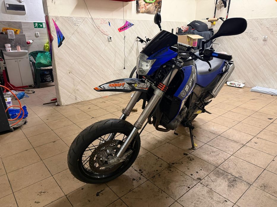 Yamaha XTX 660 Supermoto. Upside down! Zamiana