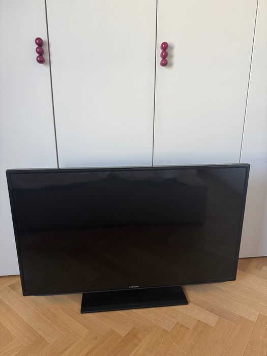 Telewizor Samsung UE46EH5300WXXH 46”