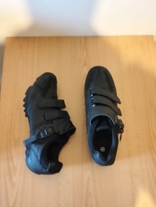Sapatos de  ciclismo (btt)