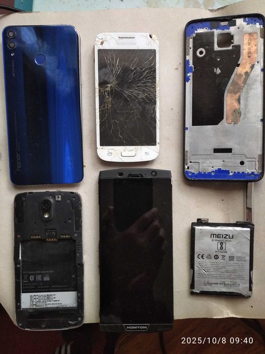 Телефон redmi не роб.