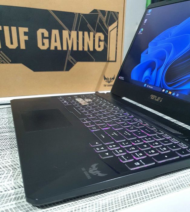 Asus TUF Gaming 144HZ!! AMD®Ryzen™7/GeForce®GTX™/RGB/1,5TBNvme/Komplet