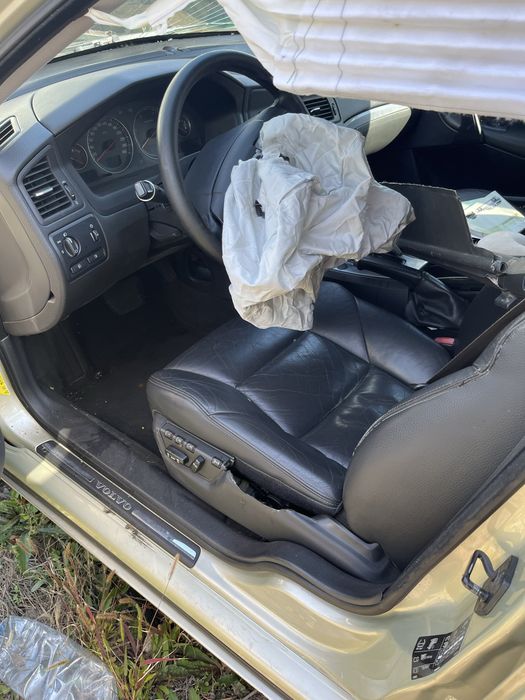 Продам Volvo v70 (Вольво в70)