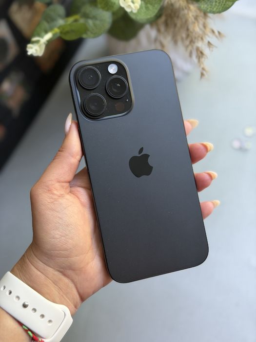 Apple iPhone 16 Pro Max 256GB Black. Esim. Б/в