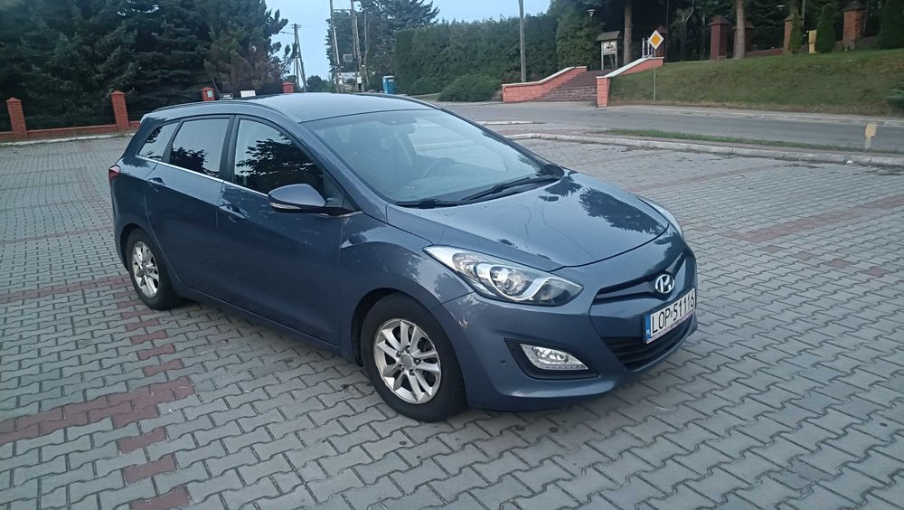 Hyundai i30 II 1.6 crdi 128 km
