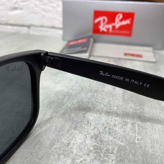 Сонцезахисні окуляри унісекс Ray Ban 2140 Wayfarer Полароїд