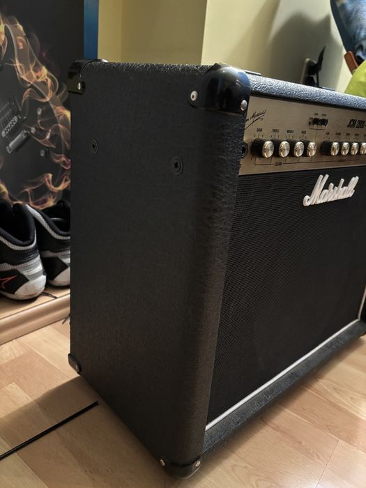 Piec wzmacniacz gitarowy combo marshall jcm 2000 dsl 401