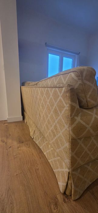 Sofá 3 Lugares em Tecido Italiano – Impermeabilizado – 2,15m