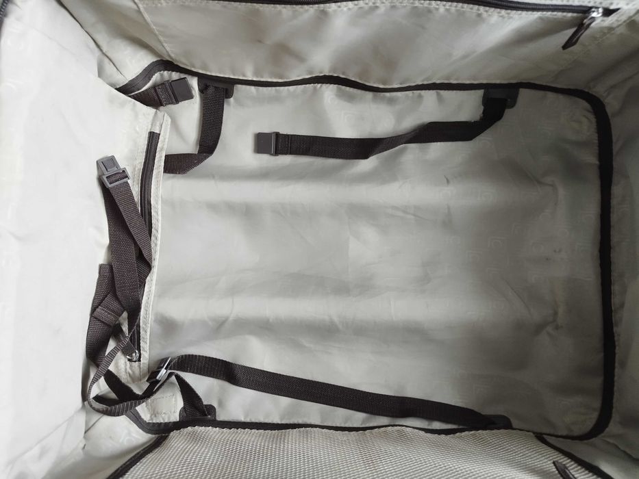 Mala de viagem "liz Claiborne"