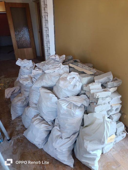 OPROZNIANIE Piwnic Strychów Garaży Mieszkań Domów WYWOZ Śmieci Odpadów