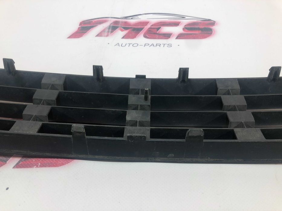 Grelha Parachoques AUDI A4 B5 ORIGINAL