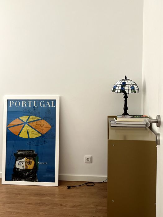 Móvel Design “Plié” em Alumínio – Estilo Industrial