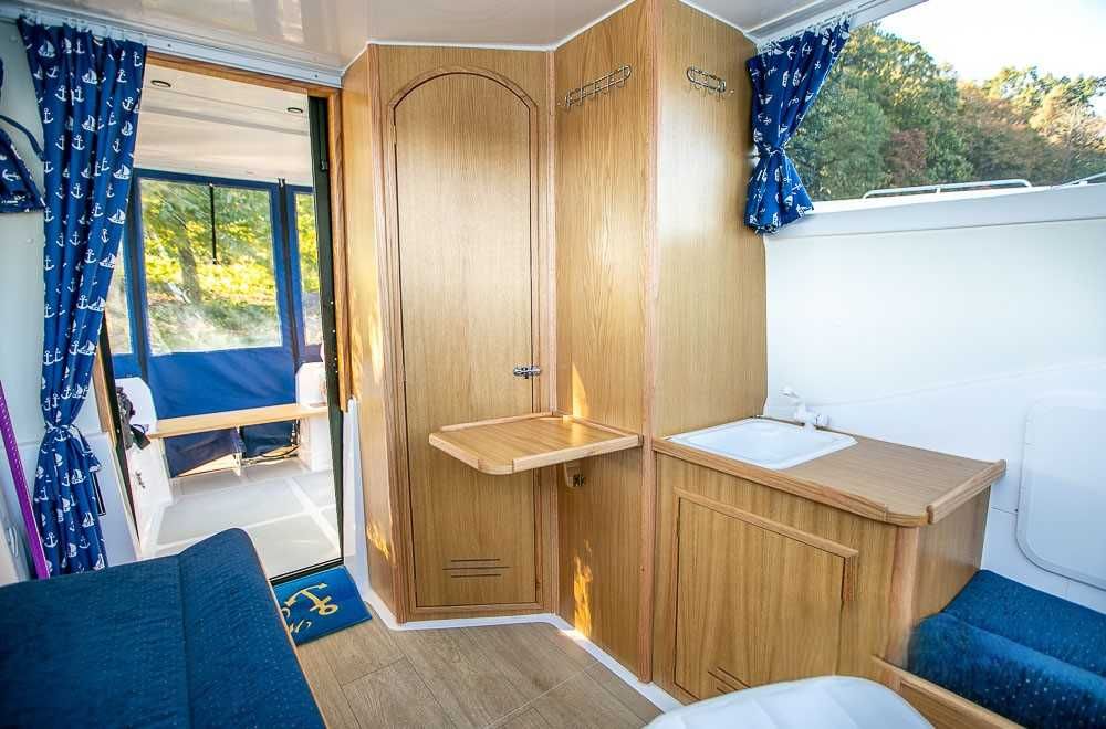 Ekologiczny Hybrydowy Jacht Motorowy MY BOAT 23 SOLAR Niepowtarzalny
