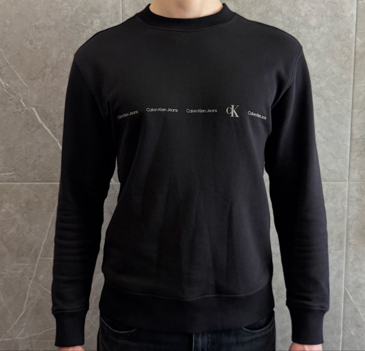 Світшот Calvin Klein Jeans. Оригінал. Розмір М