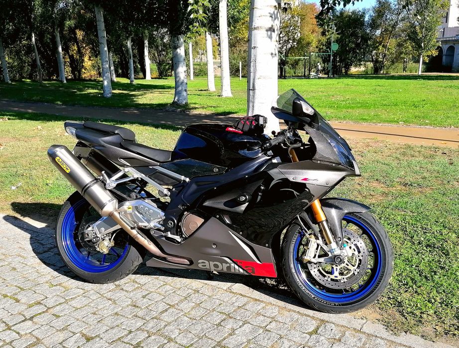 Vendo Aprilia RSV 1000RR