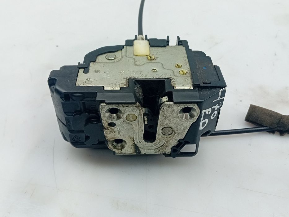 Fechadura / fecho porta frente direito NISSAN Micra III (K12)