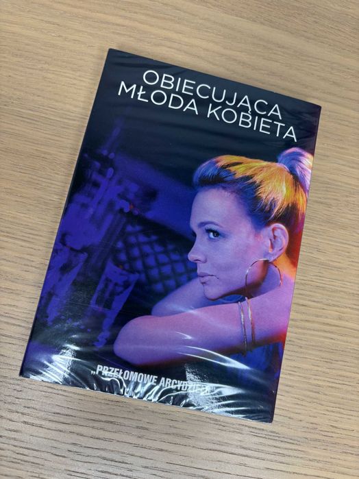 Obiecująca młoda kobieta DVD