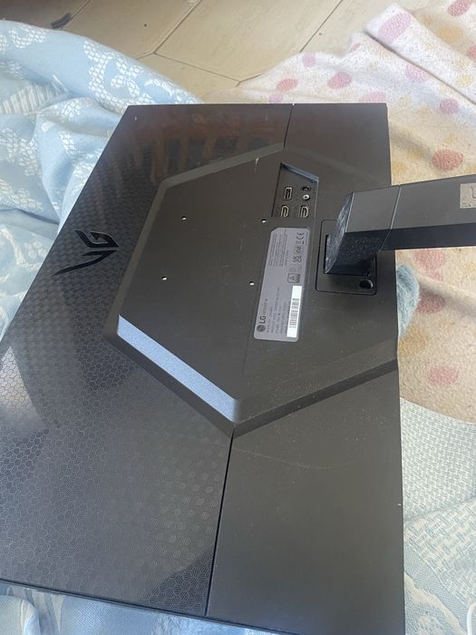 Monitor Gaming LG UltraGear — Excelente para Gaming e Trabalho