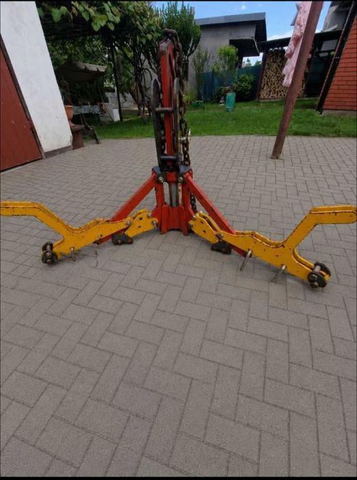 Chwytak do kręgów i stożków betonowych