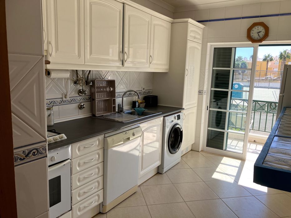 Apartamento T2 para arrendamento anual