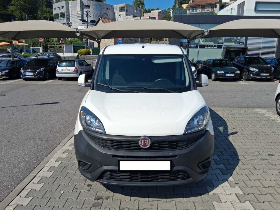 Fiat Dobló 1.3 Multijet 3 lugares 2021