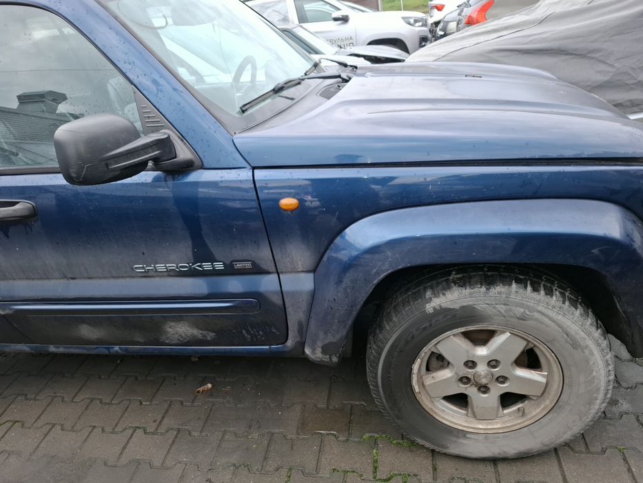 Jeep Liberty KJ   стук в двигуні