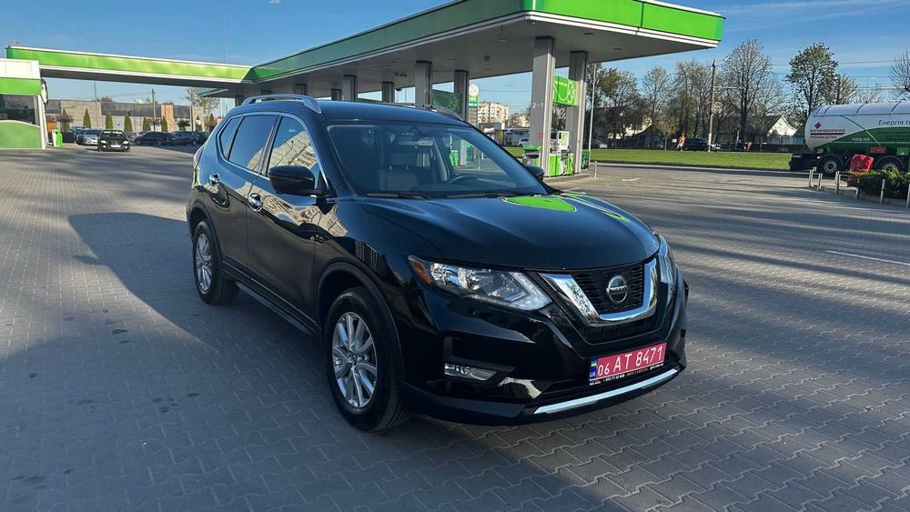 Nissan Rogue SV AWD